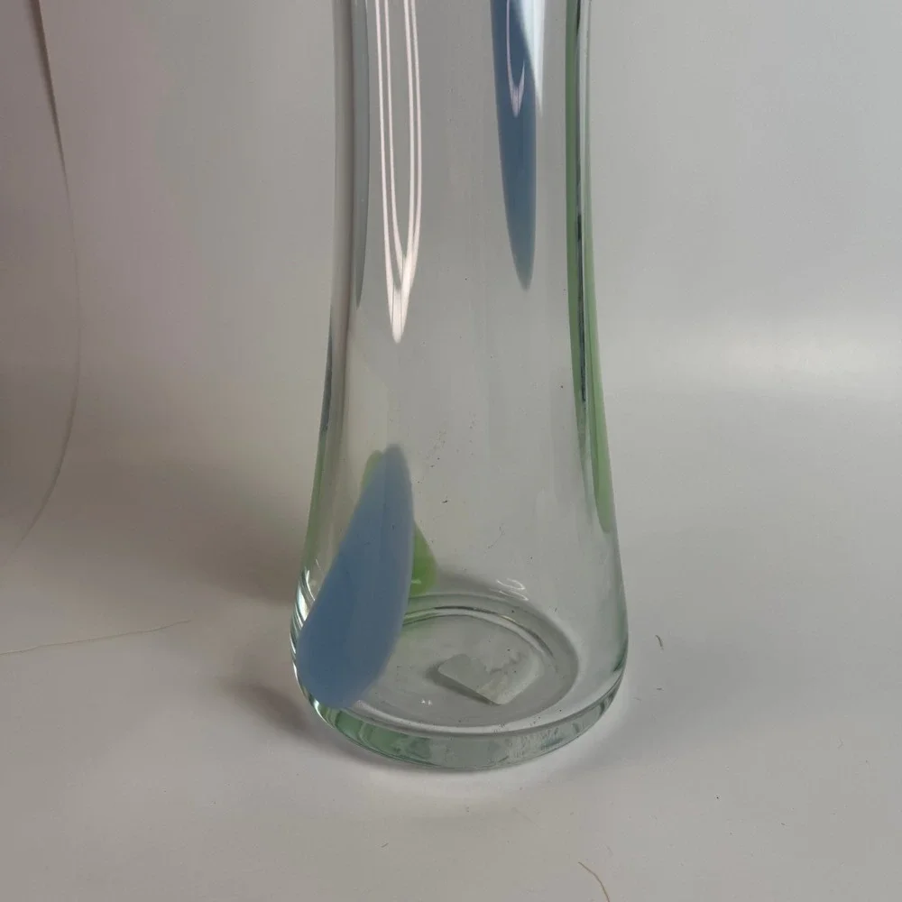 Unbranded hand blown